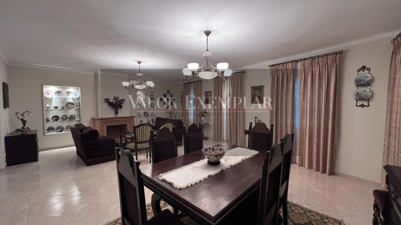 Moradia T5 para Venda em Montijo e Afonsoeiro Foto 7