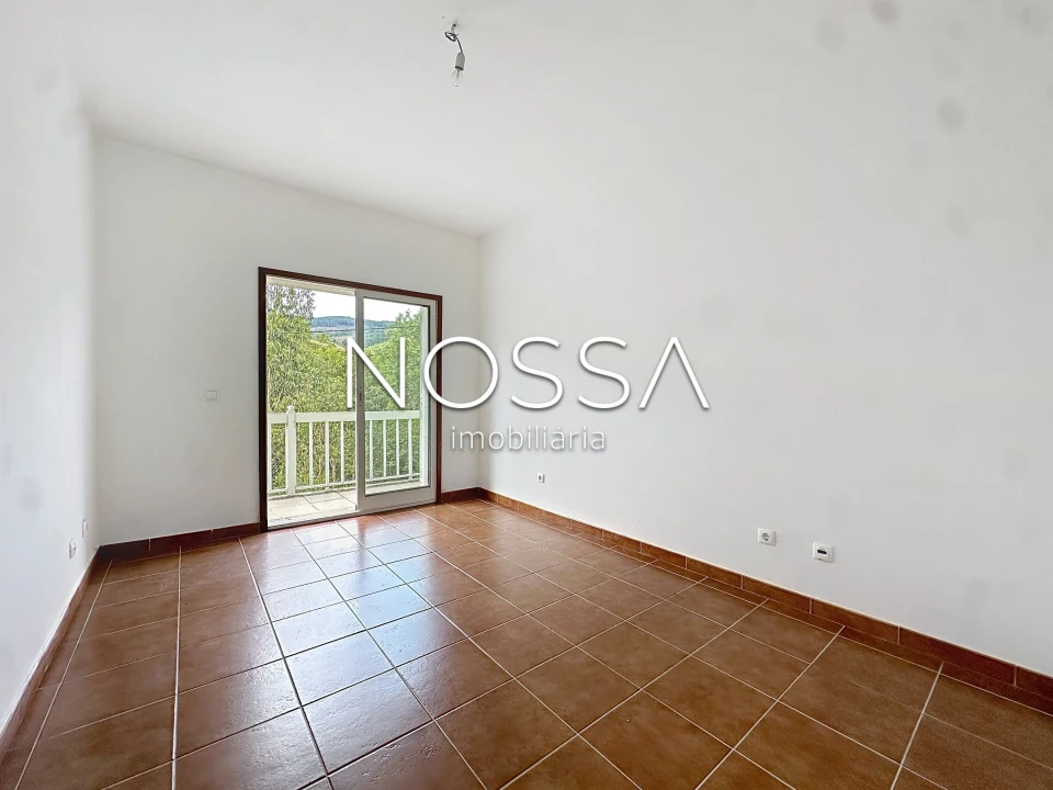 Moradia T5 para Venda em Ermelo e Pardelhas Foto 10