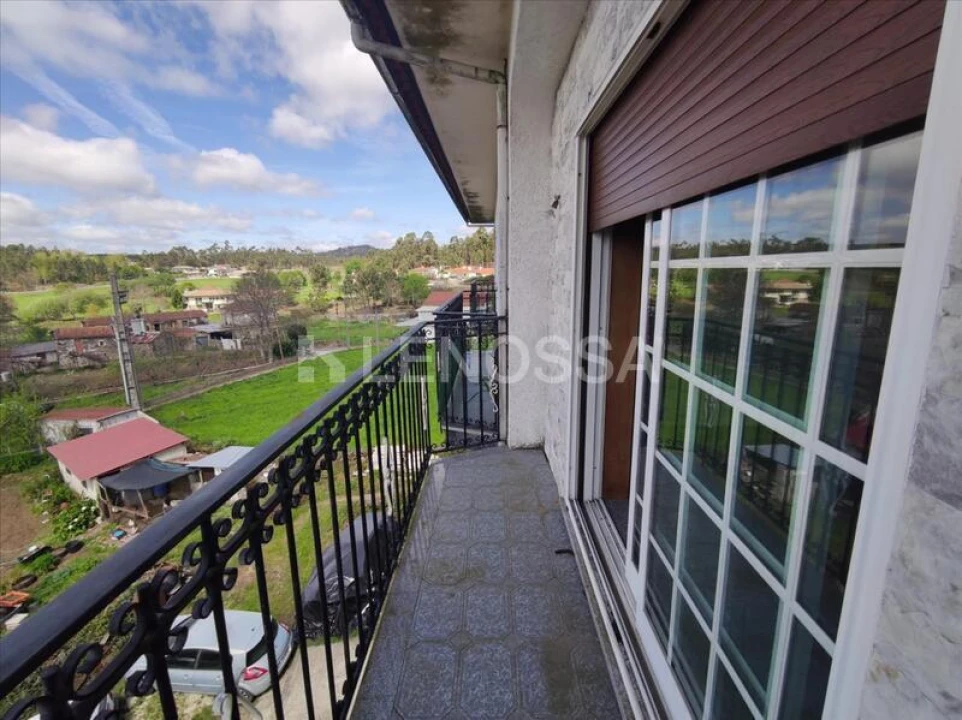 Apartamento T3 para Venda em Carregosa Foto 5