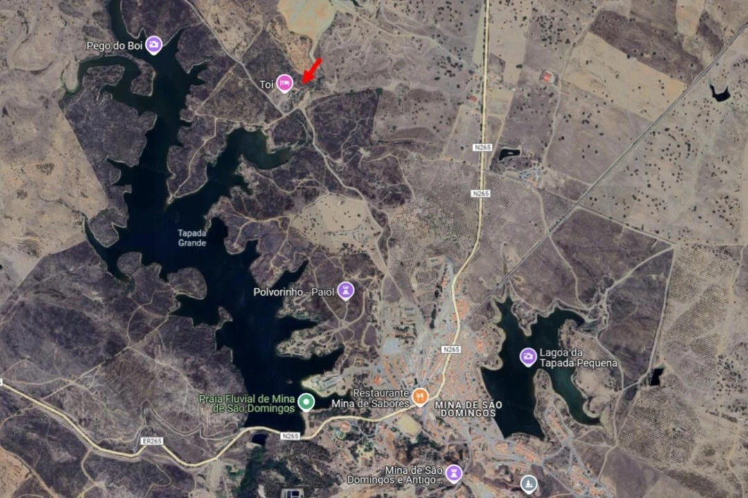 Moradia T1 para Venda em Corte do Pinto Foto 20