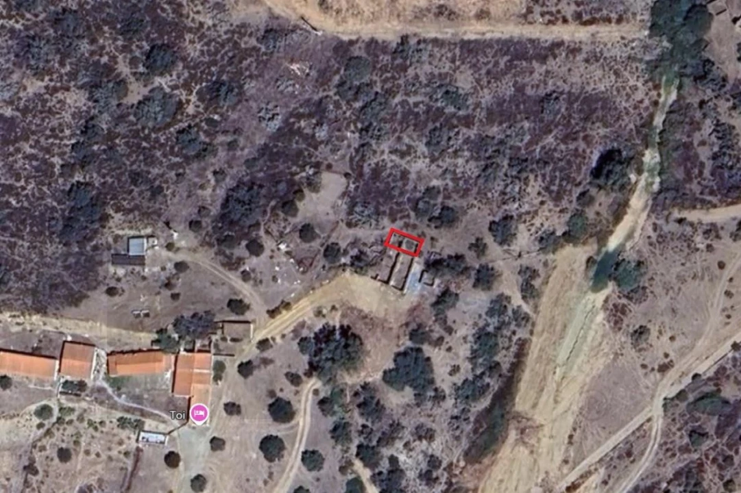 Moradia T1 para Venda em Corte do Pinto Foto 22