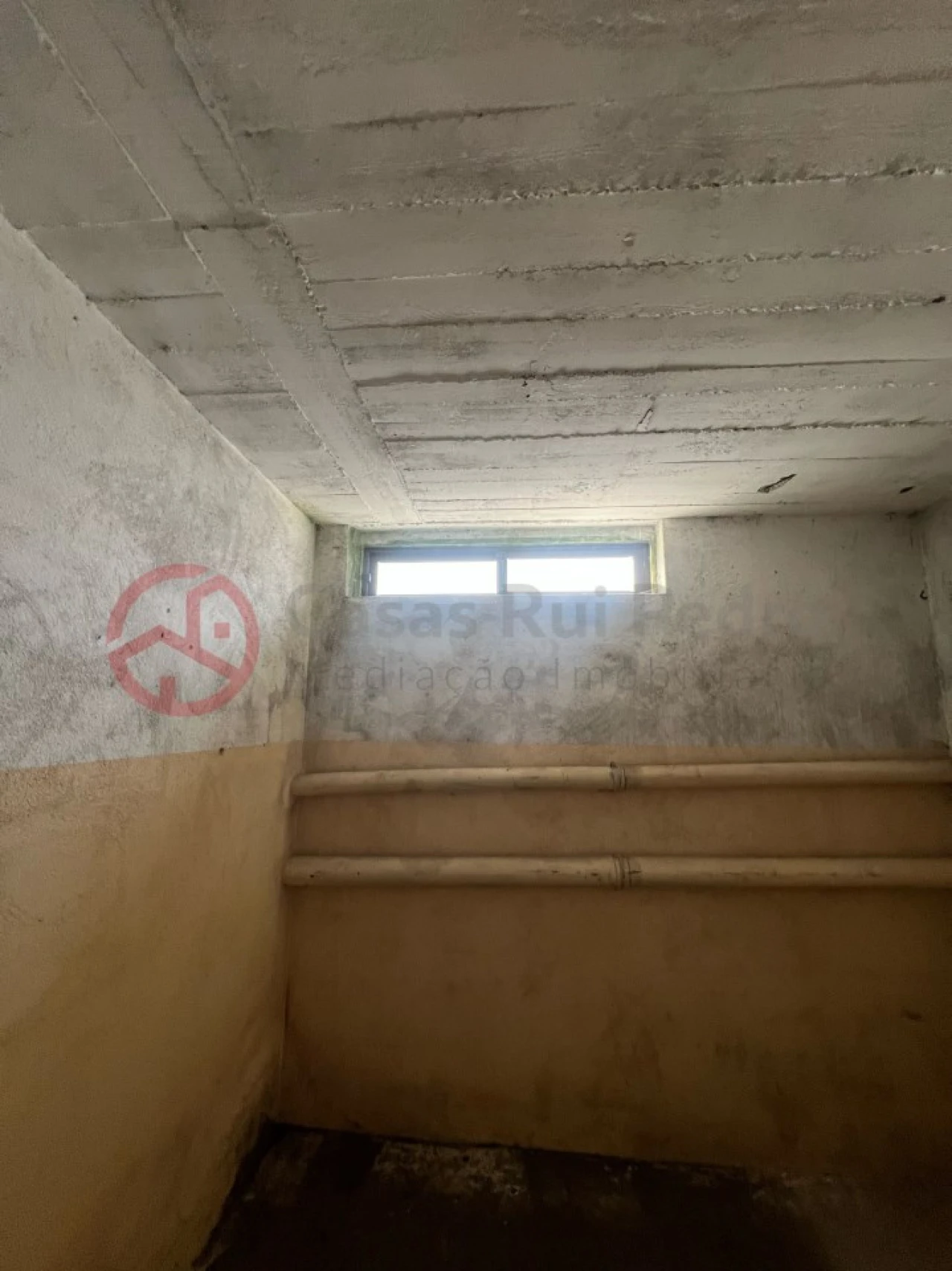 Garagem para Venda em Charneca de Caparica e Sobreda Foto 12