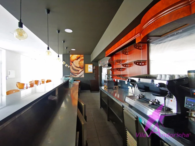 Negócio para Venda em Areosa Foto 12