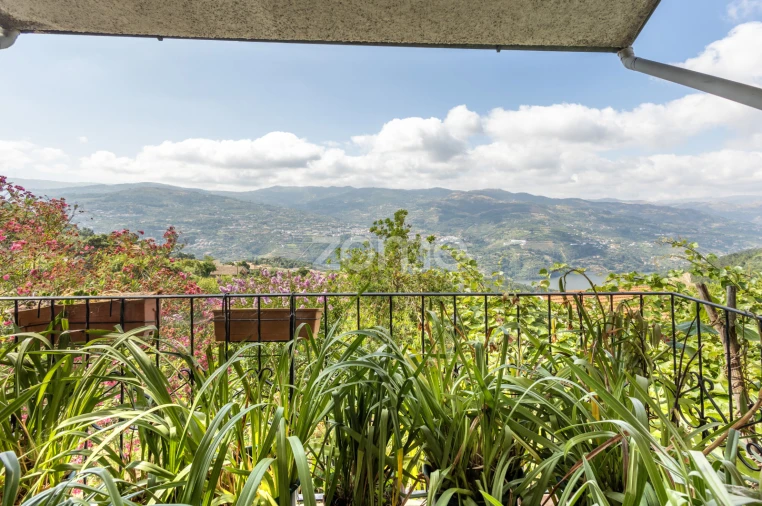 Moradia T4 para Venda em Gove Foto 13