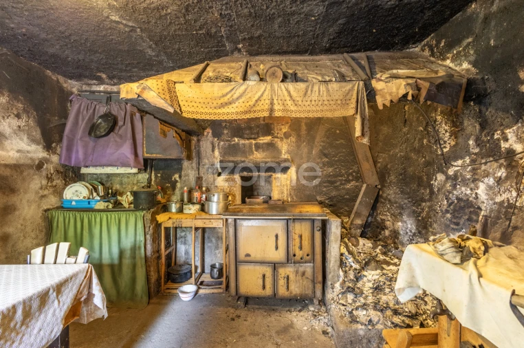 Moradia T4 para Venda em Gove Foto 29