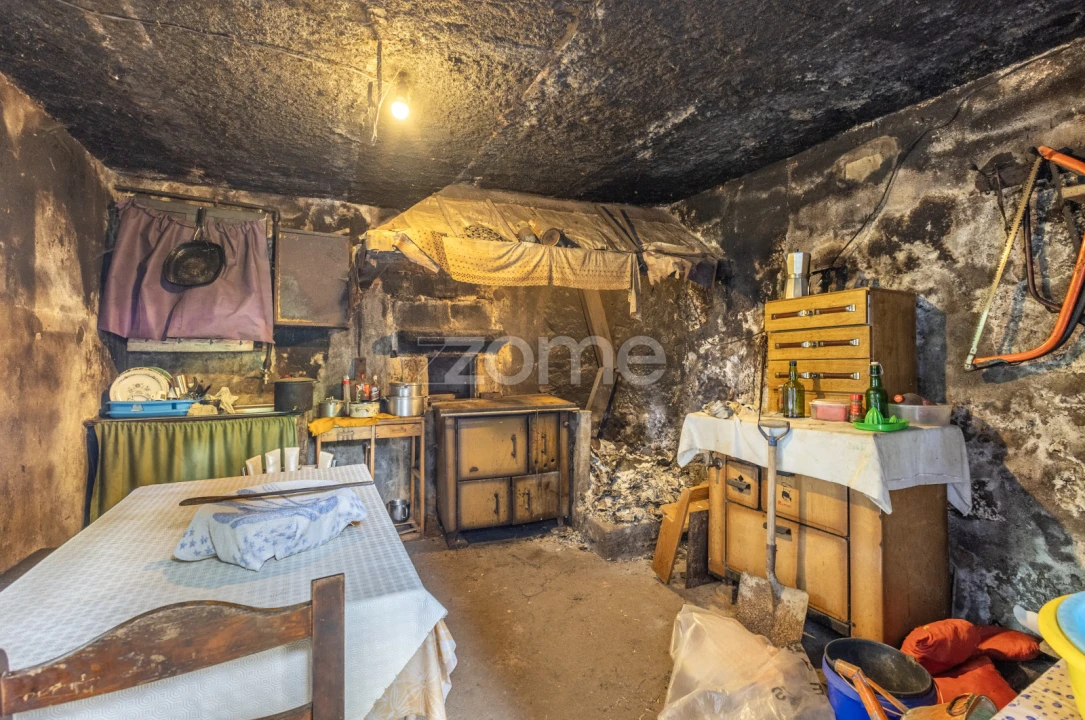 Moradia T4 para Venda em Gove Foto 27