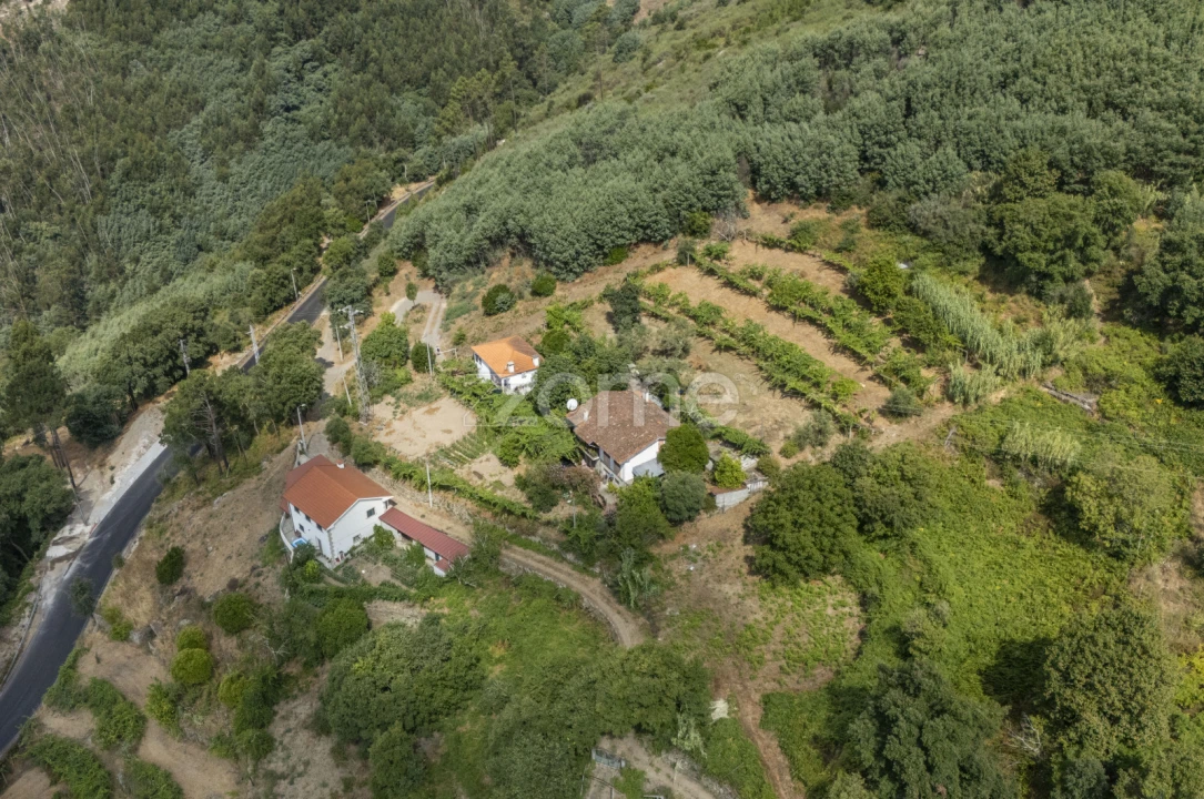 Moradia T4 para Venda em Gove Foto 58