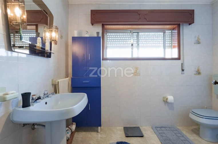 Moradia T4 para Venda em Labruge Foto 4