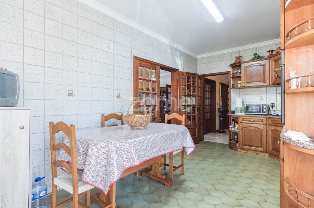 Moradia T4 para Venda em Labruge Foto 8