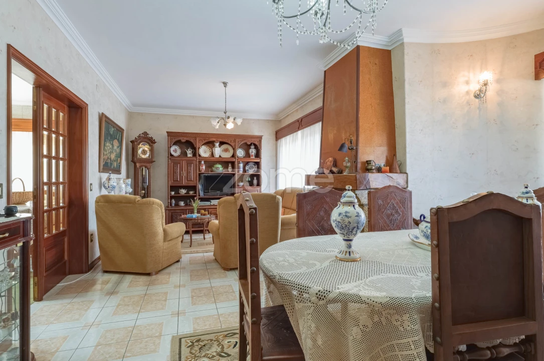 Moradia T4 para Venda em Labruge Foto 12