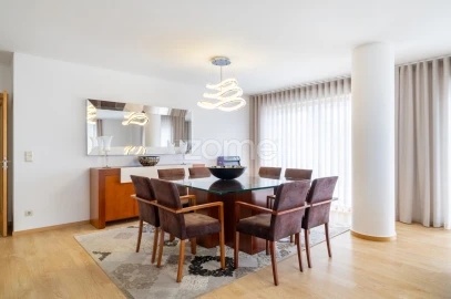 Apartamento T4 para Venda em Bougado (São Martinho e Santiago)