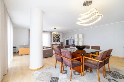 Apartamento T4 para Venda em Bougado (São Martinho e Santiago)