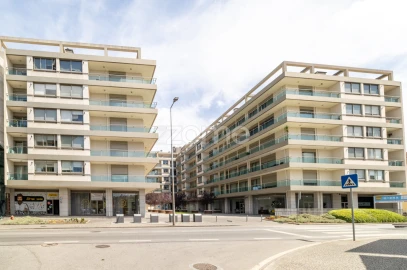 Apartamento T4 para Venda em Bougado (São Martinho e Santiago)