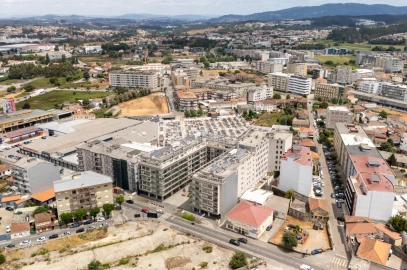 Apartamento T4 para Venda em Bougado (São Martinho e Santiago)