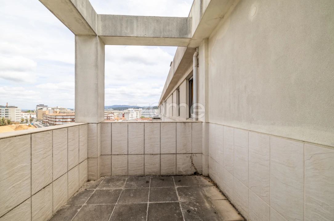 Apartamento T4 para Venda em Bougado (São Martinho e Santiago) Foto 11
