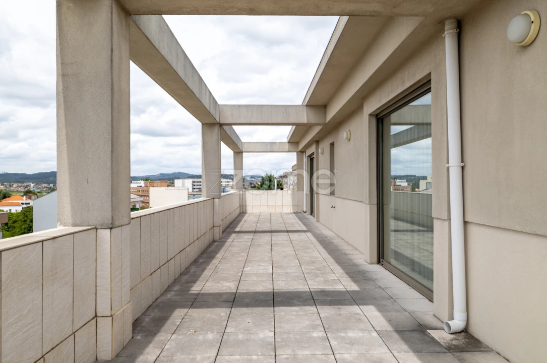 Apartamento T4 para Venda em Bougado (São Martinho e Santiago) Foto 21
