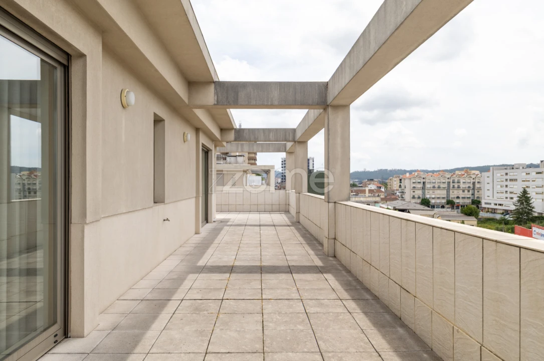 Apartamento T4 para Venda em Bougado (São Martinho e Santiago) Foto 22