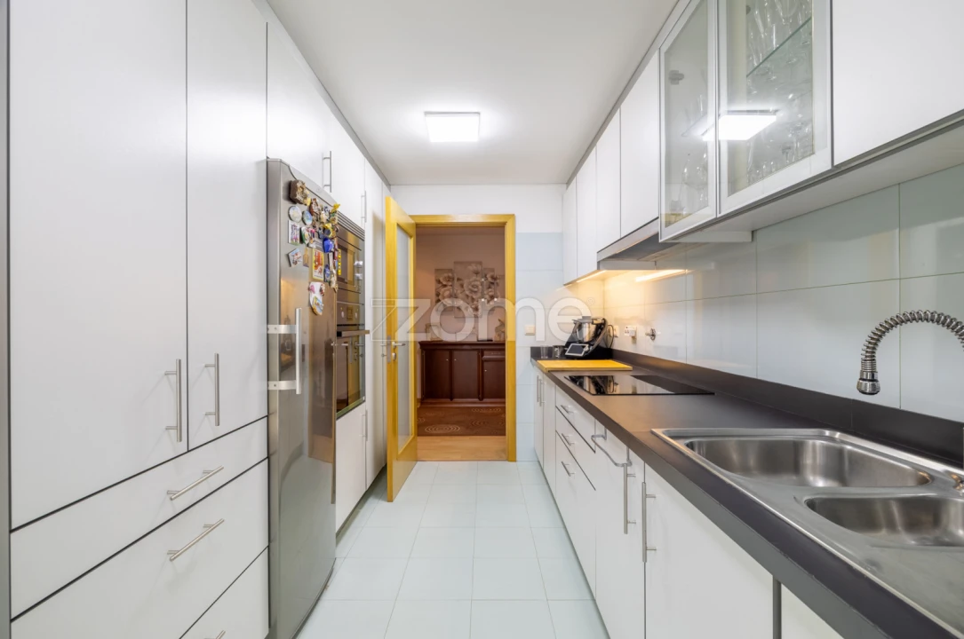 Apartamento T4 para Venda em Bougado (São Martinho e Santiago) Foto 23