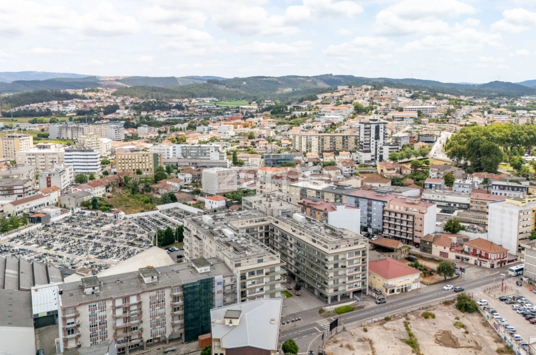 Apartamento T4 para Venda em Bougado (São Martinho e Santiago) Foto 44