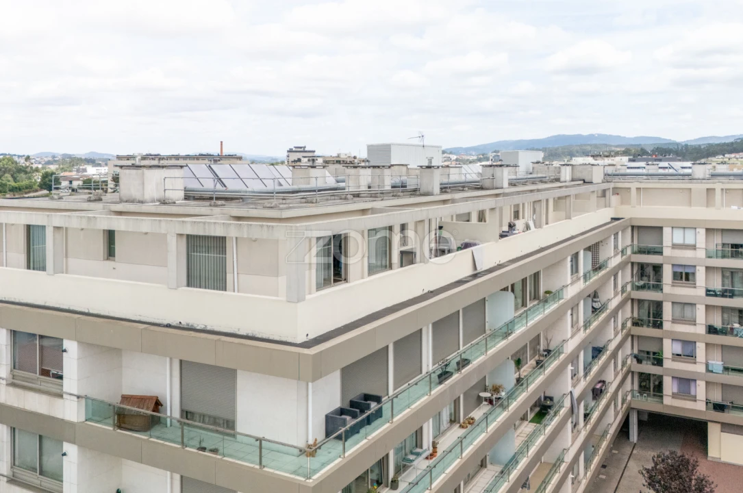 Apartamento T4 para Venda em Bougado (São Martinho e Santiago) Foto 45