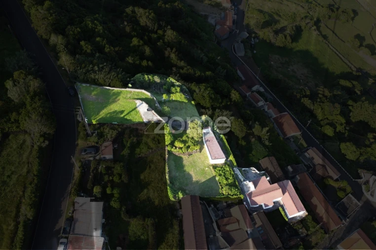 Moradia T4 para Venda em Ribeiras Foto 24