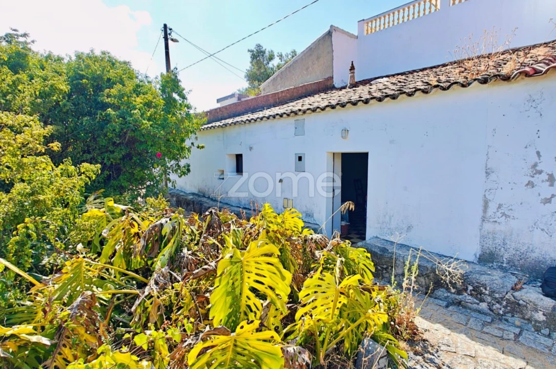 Moradia T2 para Venda em Monchique Foto 4