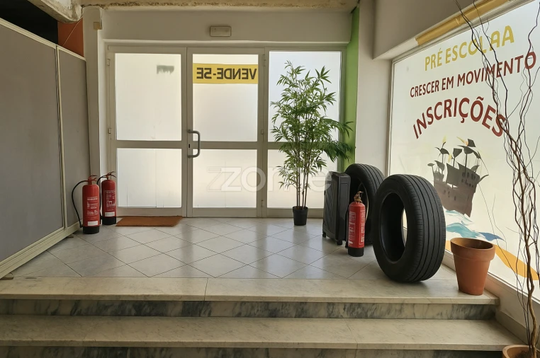 Negócio para Venda em Alto do Seixalinho, Santo André e Verderena Foto 5