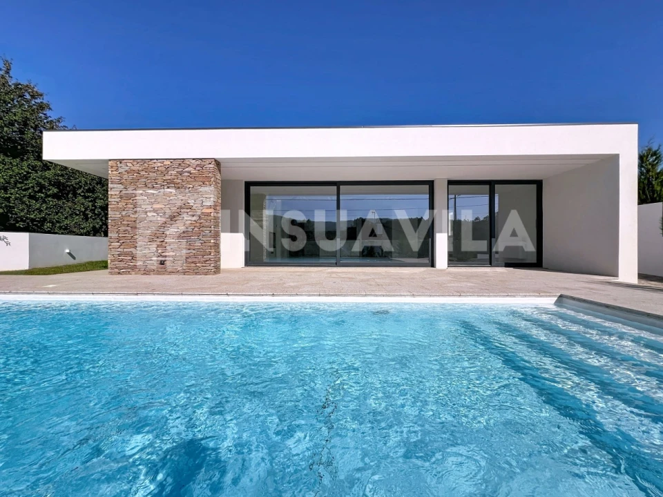 Moradia T3 para Venda em Sopo Foto 5