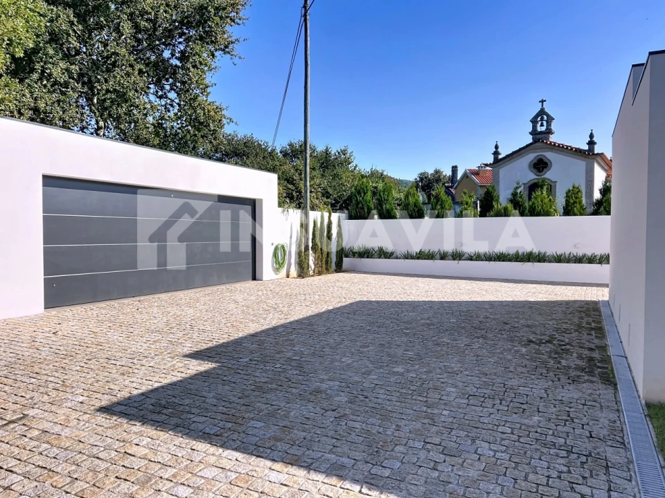 Moradia T3 para Venda em Sopo Foto 14