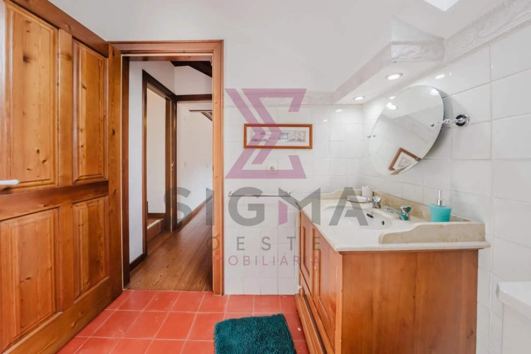 Quinta T8 para Venda em Roliça Foto 33