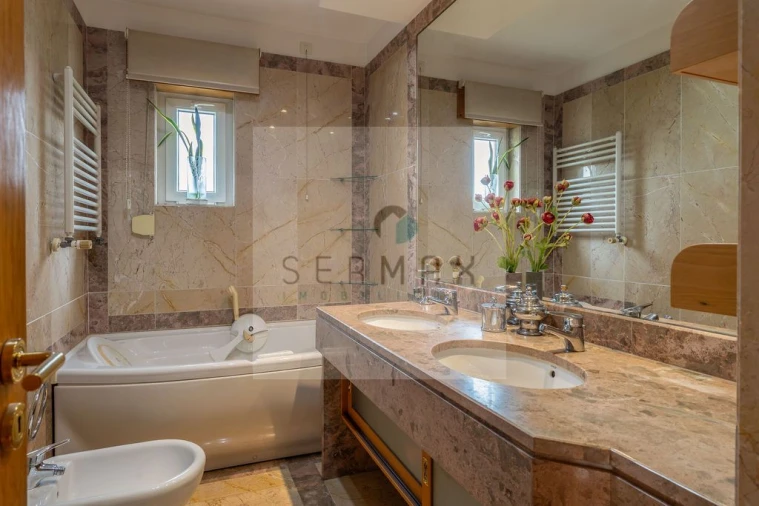 Apartamento T5 para Venda em Santa Marinha e São Pedro da Afurada Foto 14