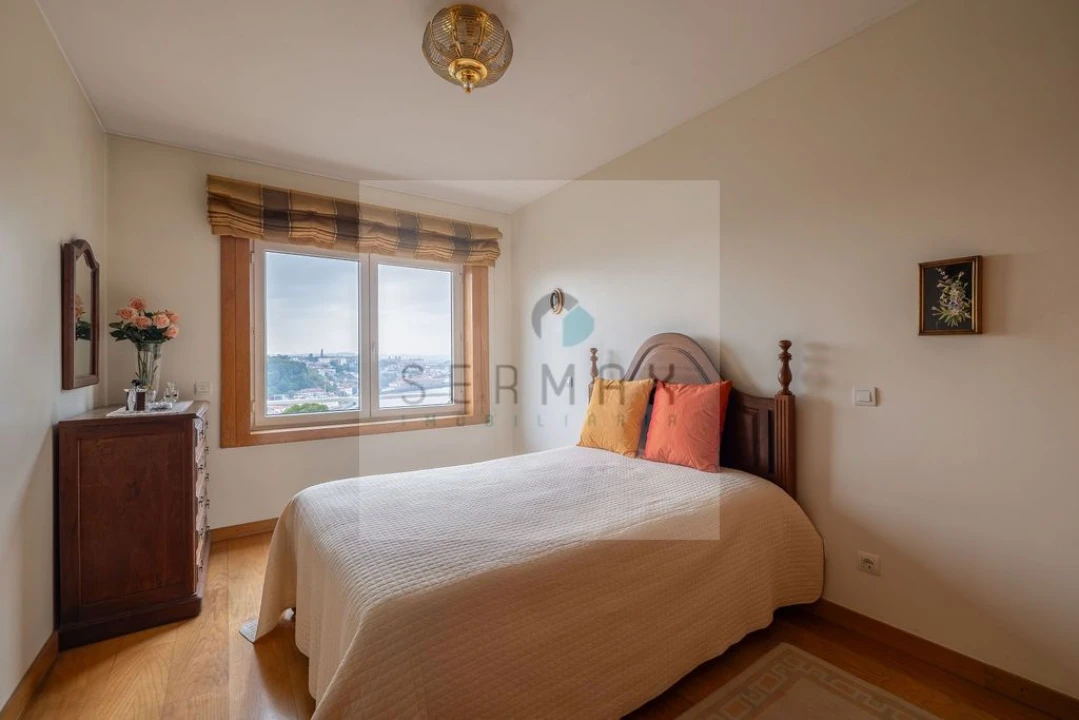 Apartamento T5 para Venda em Santa Marinha e São Pedro da Afurada Foto 11