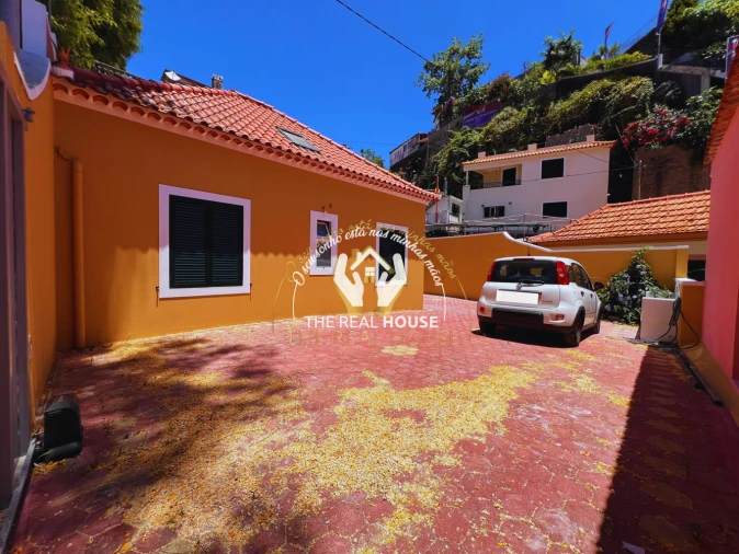 Moradia T3 para Venda em Funchal (Santa Luzia)