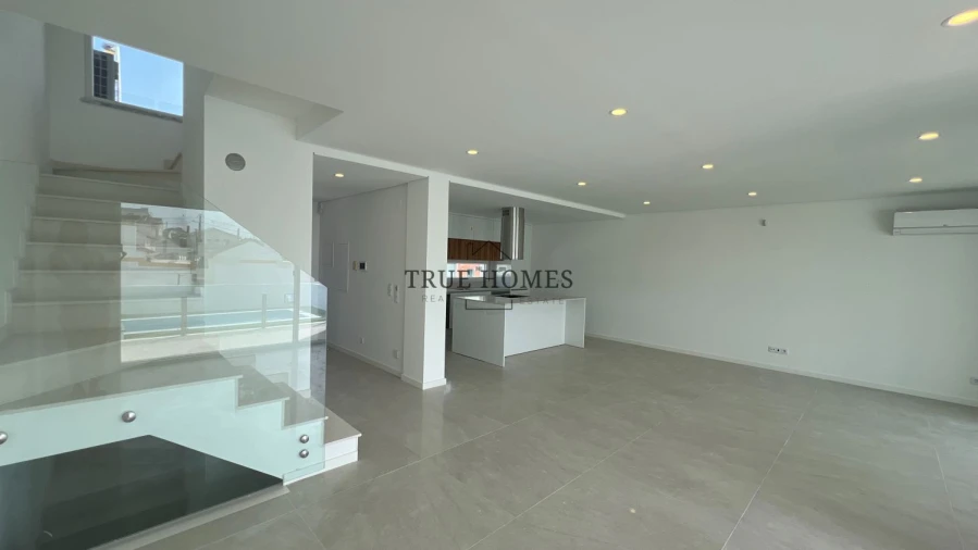 Moradia T3 para Venda em Charneca de Caparica e Sobreda Foto 30