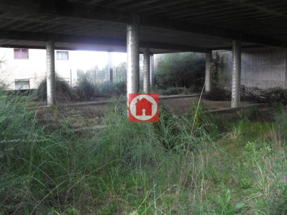 Armazém para Venda em Touguinha e Touguinhó Foto 2