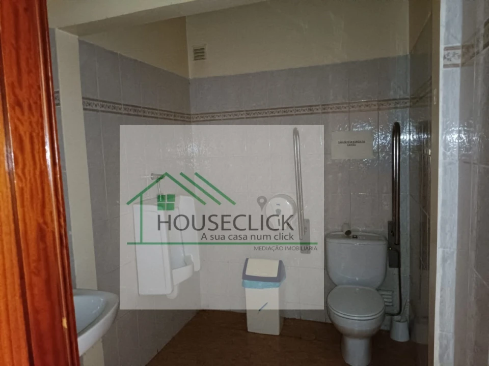 Loja para Arrendamento em Belmonte e Colmeal da Torre Foto 14