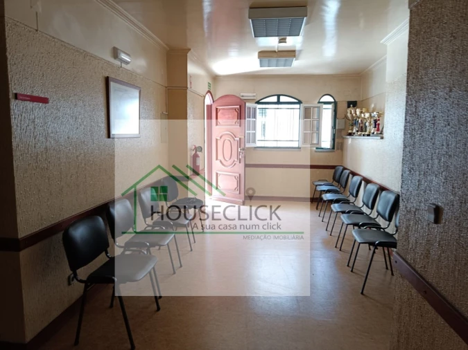 Loja para Arrendamento em Belmonte e Colmeal da Torre Foto 2