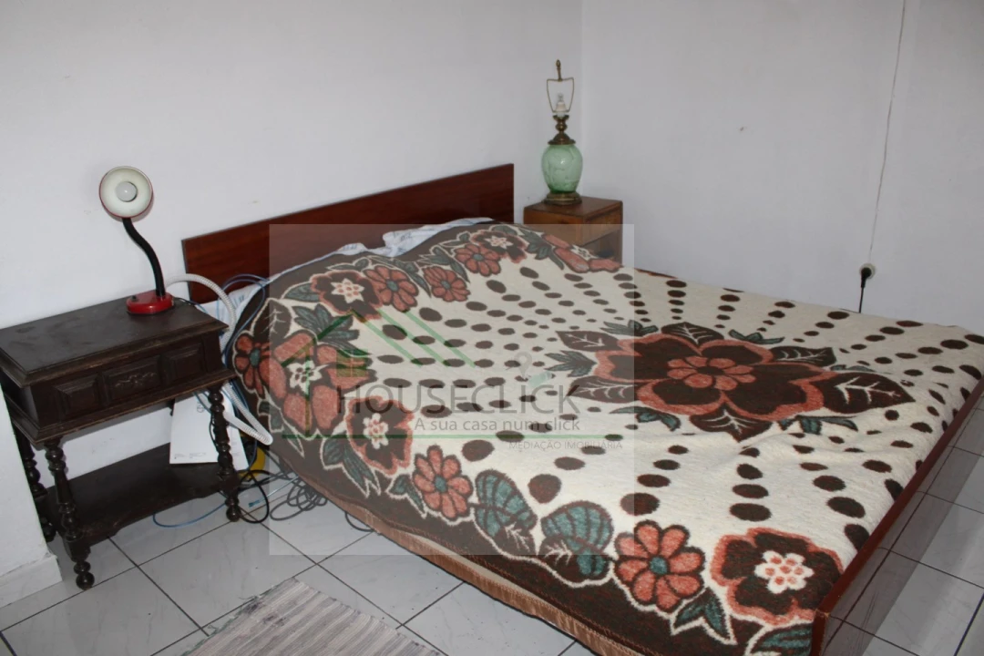 Moradia T4 para Venda em Peraboa Foto 8