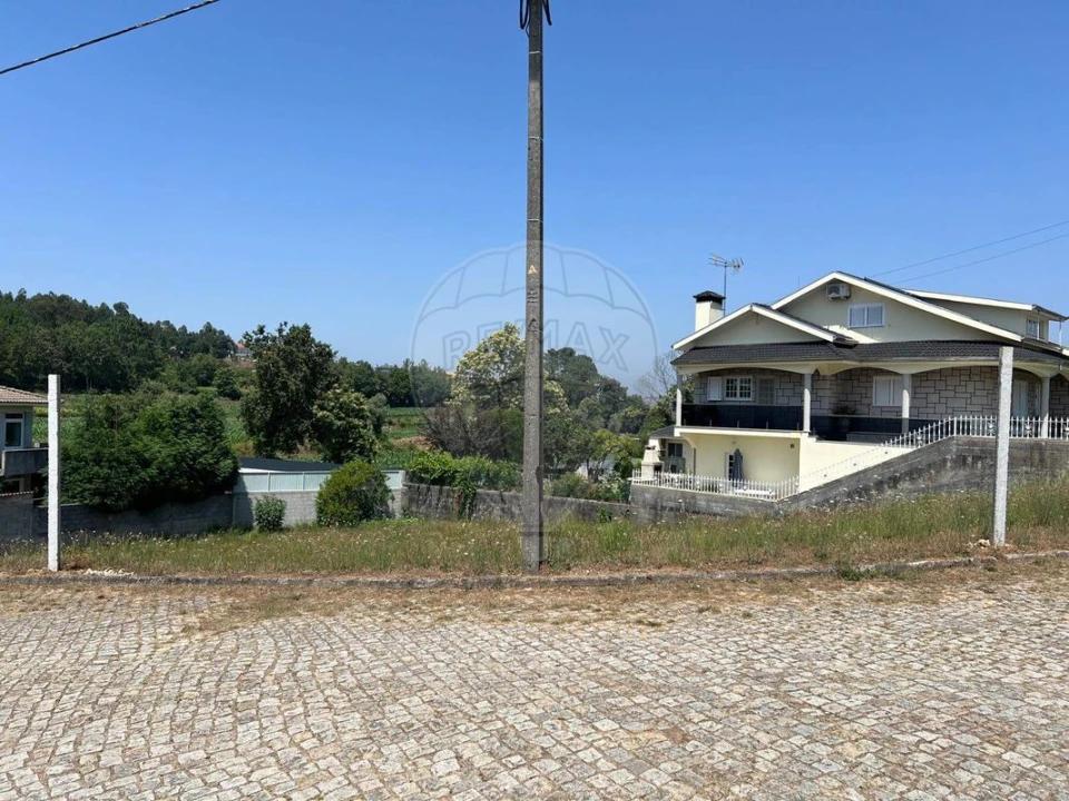 Terreno para Venda em Canedo, Vale e Vila Maior Foto 5