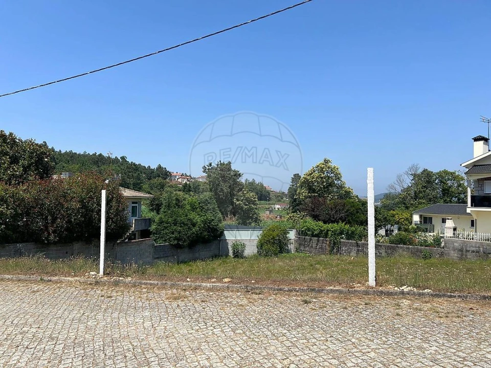 Terreno para Venda em Canedo, Vale e Vila Maior Foto 6
