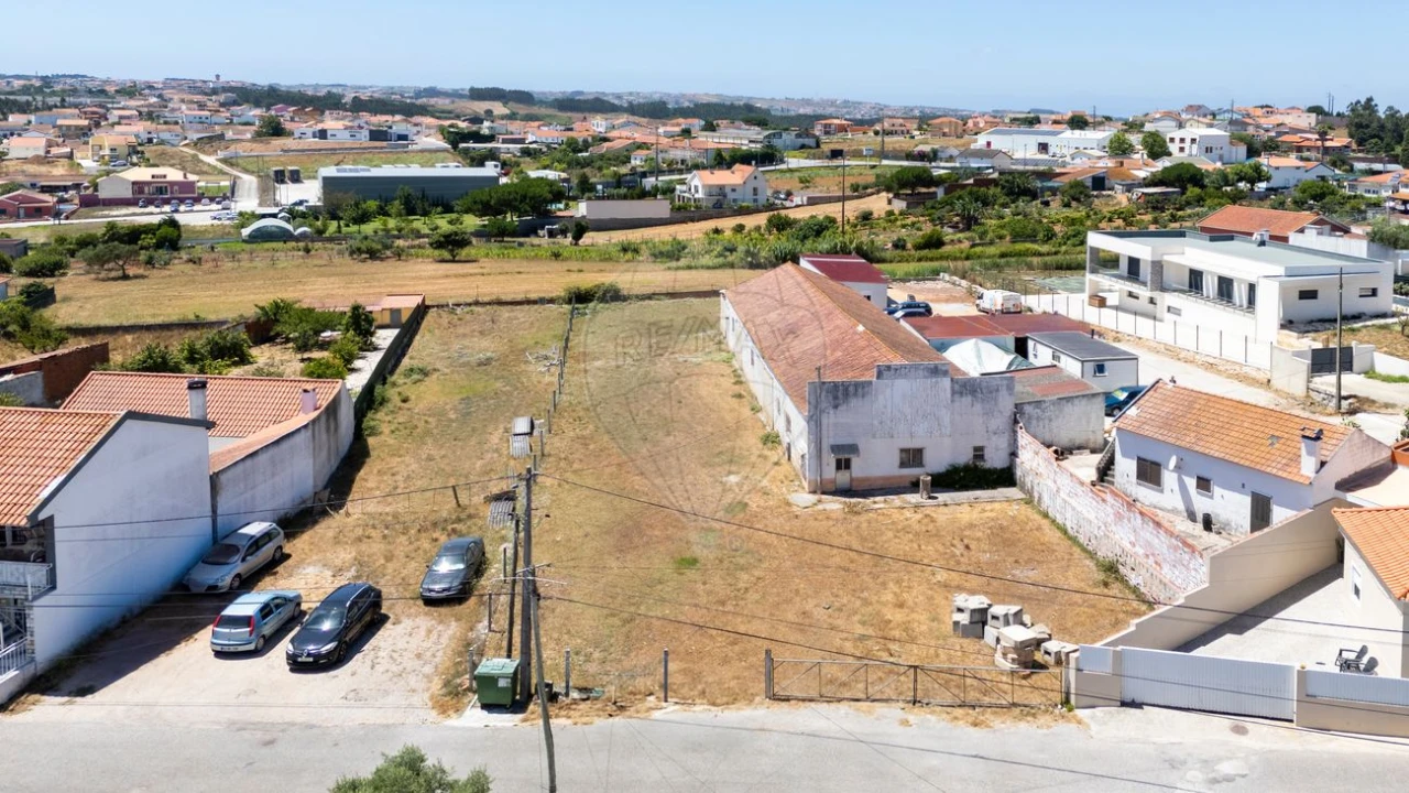 Armazém para Venda em Campelos e Outeiro da Cabeça Foto 5
