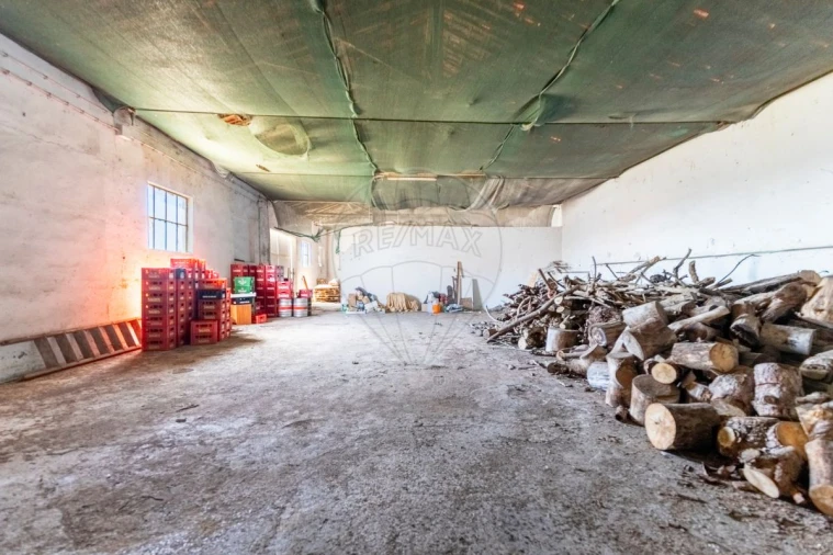 Armazém para Venda em Campelos e Outeiro da Cabeça Foto 9