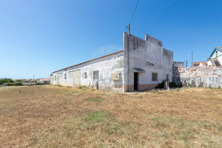 Armazém para Venda em Campelos e Outeiro da Cabeça Foto 2