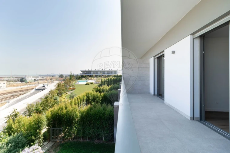 Moradia T4 para Venda em Póvoa de Santa Iria e Forte da Casa Foto 27