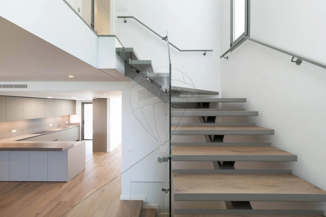 Moradia T4 para Venda em Póvoa de Santa Iria e Forte da Casa Foto 15