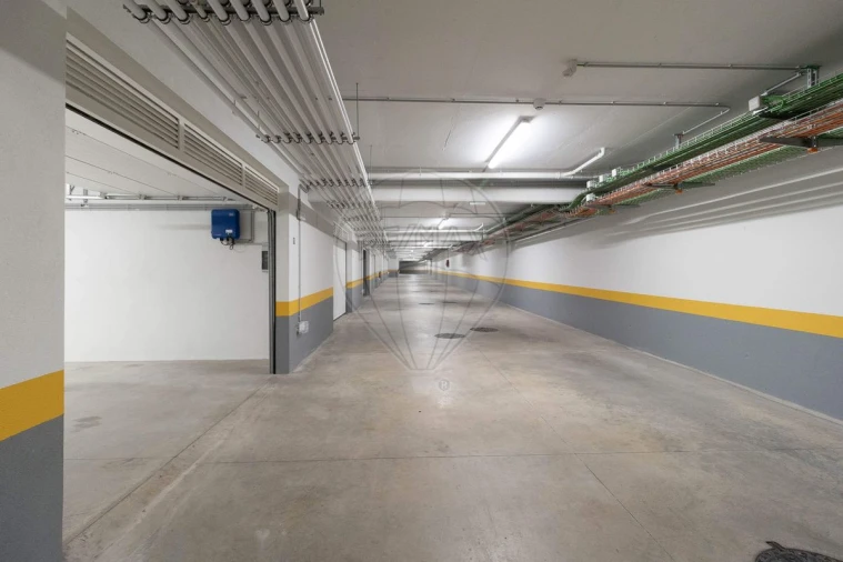 Moradia T4 para Venda em Póvoa de Santa Iria e Forte da Casa Foto 29