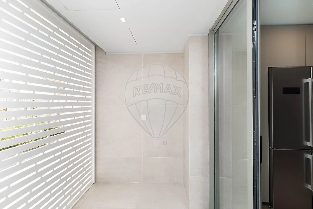 Moradia T4 para Venda em Póvoa de Santa Iria e Forte da Casa Foto 26