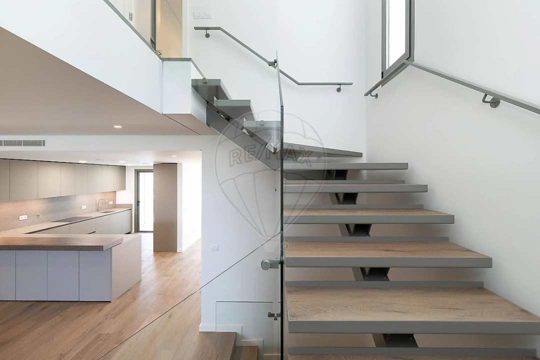 Moradia T4 para Venda em Póvoa de Santa Iria e Forte da Casa Foto 17