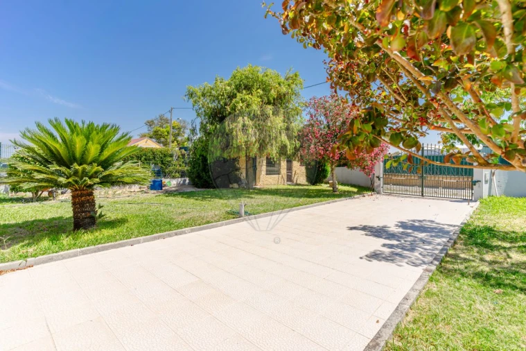 Moradia T6 para Venda em Poceirão e Marateca Foto 8