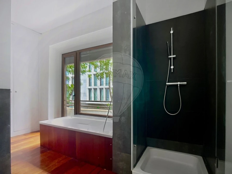 Apartamento T4 para Venda em Avenidas Novas Foto 21